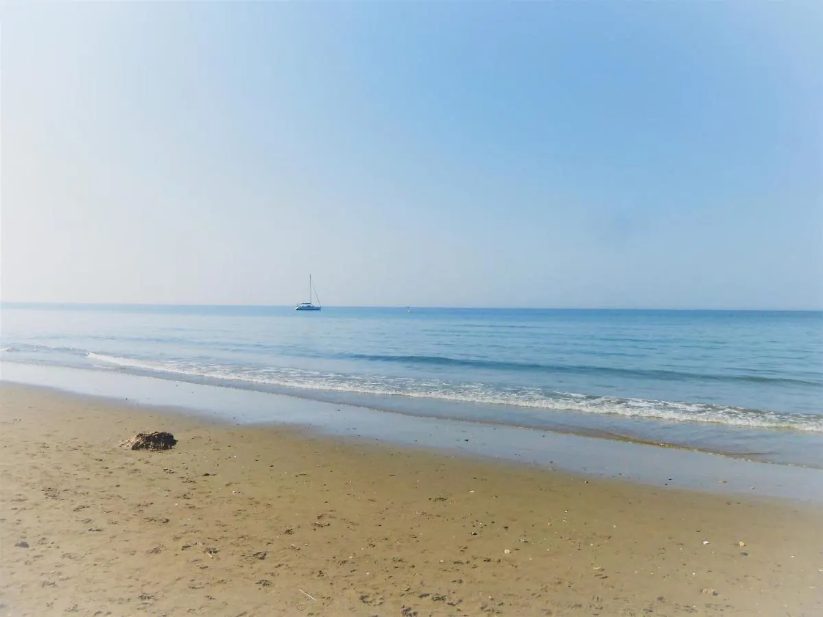 Romana Playa Marbella Vistas Al Mar 0*,  Španělsko